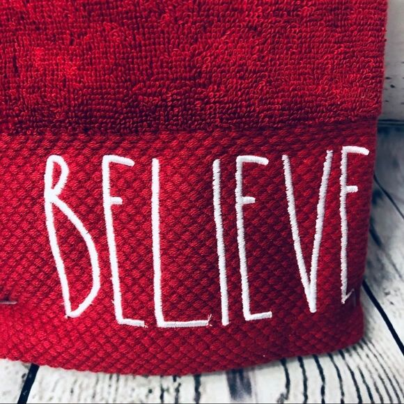 RAE Dunn BELIEVE Christmas Hand Towels Red/White Set of 2 - Picture 2 of 4